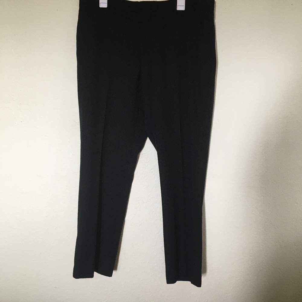Perry Ellis men's modern fit black dress pants. 38x30